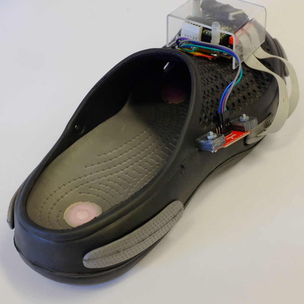 Vibrotactile Insoles:Vibrotactile Insoles (Ph.D. Thesis)
